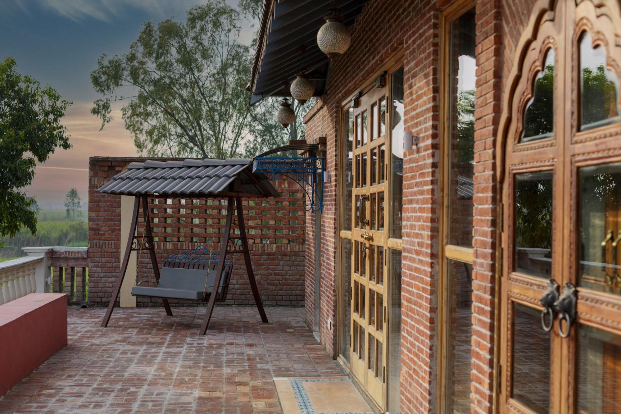 Namaste Dwaar - The Gateway To Rural India Hotel Khatauli Exterior photo